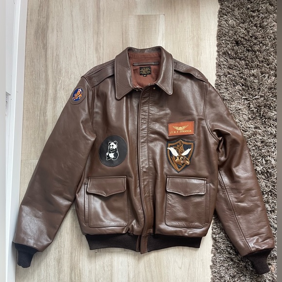 army air force Other - Vintage-Inspired Brown Leather Bomber Jacket with Patch Accents